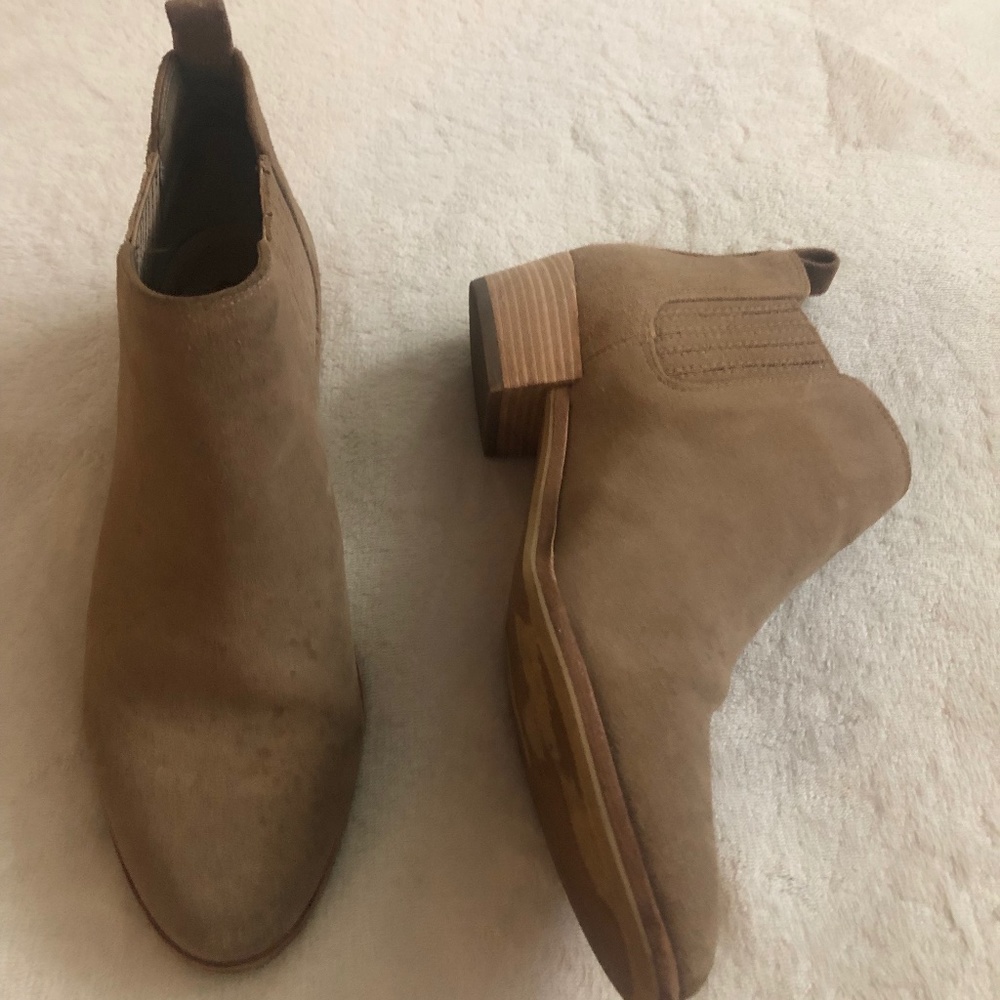 Michael Kors Ankle Bootie